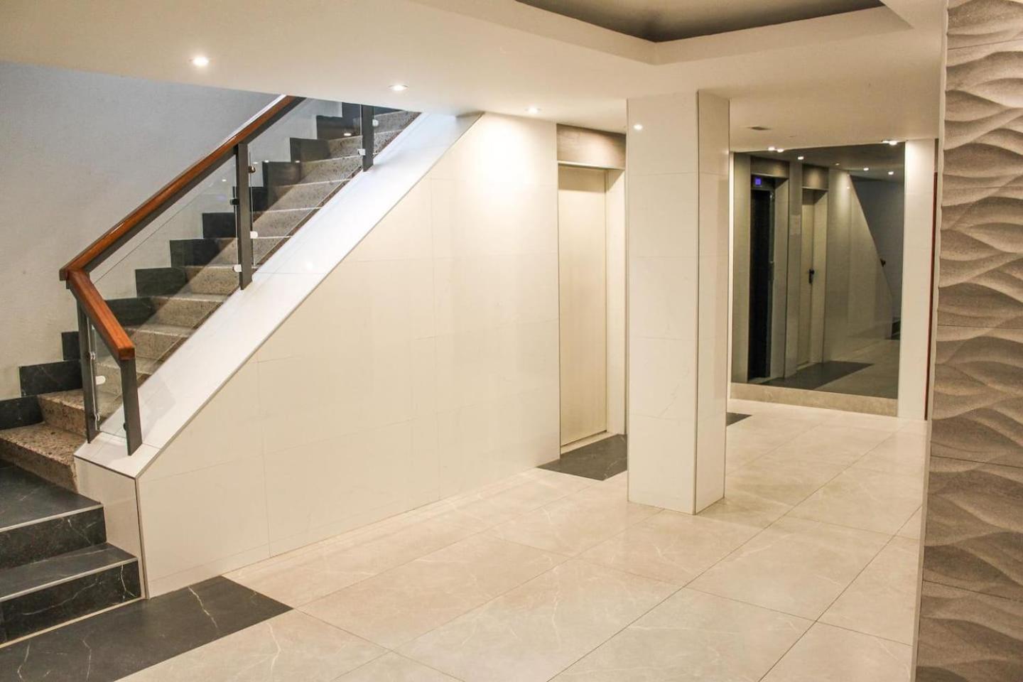 Residencial Leyra, Piso Centrico De 6 Habitaciones, 8 Camas ซาลามังกา ภายนอก รูปภาพ